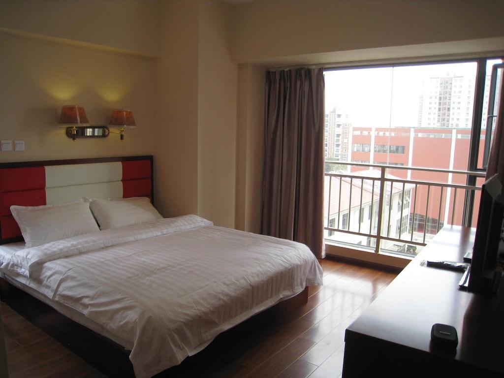 Chun Tian Hui Gu Holiday Hotel Кунмин Стая снимка