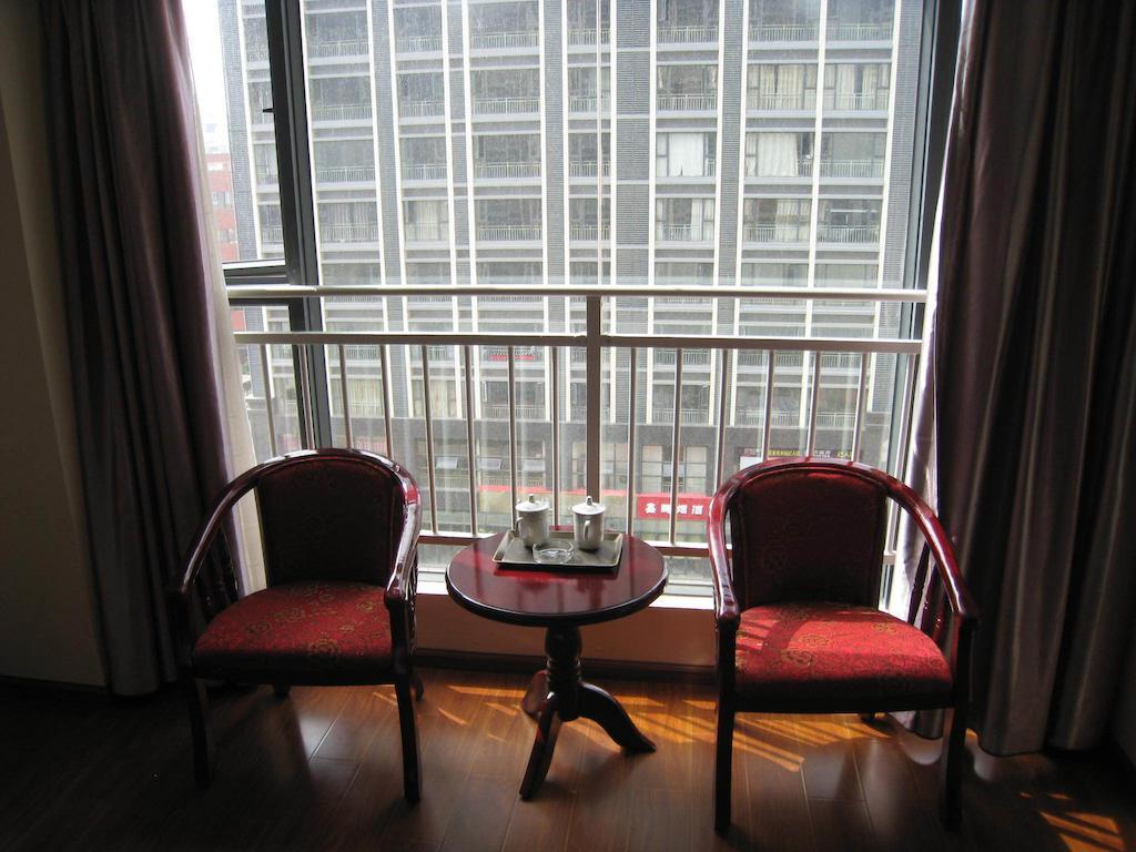 Chun Tian Hui Gu Holiday Hotel Кунмин Екстериор снимка